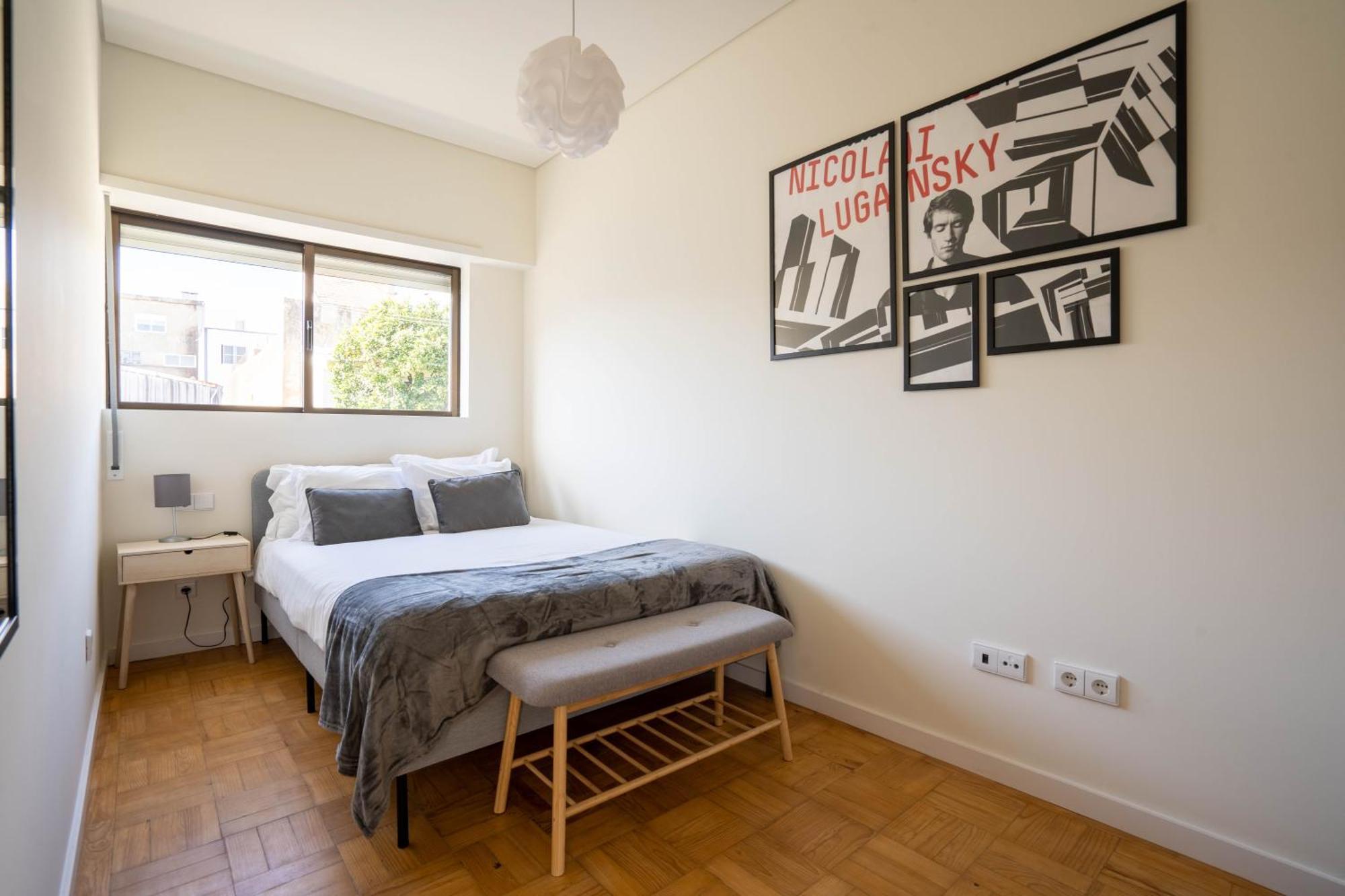 Heights By Lovelystay Apartment Porto